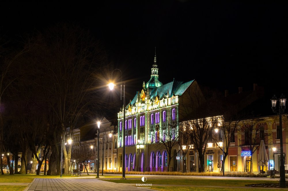 hotel dacia iarna iluminat (5).jpg