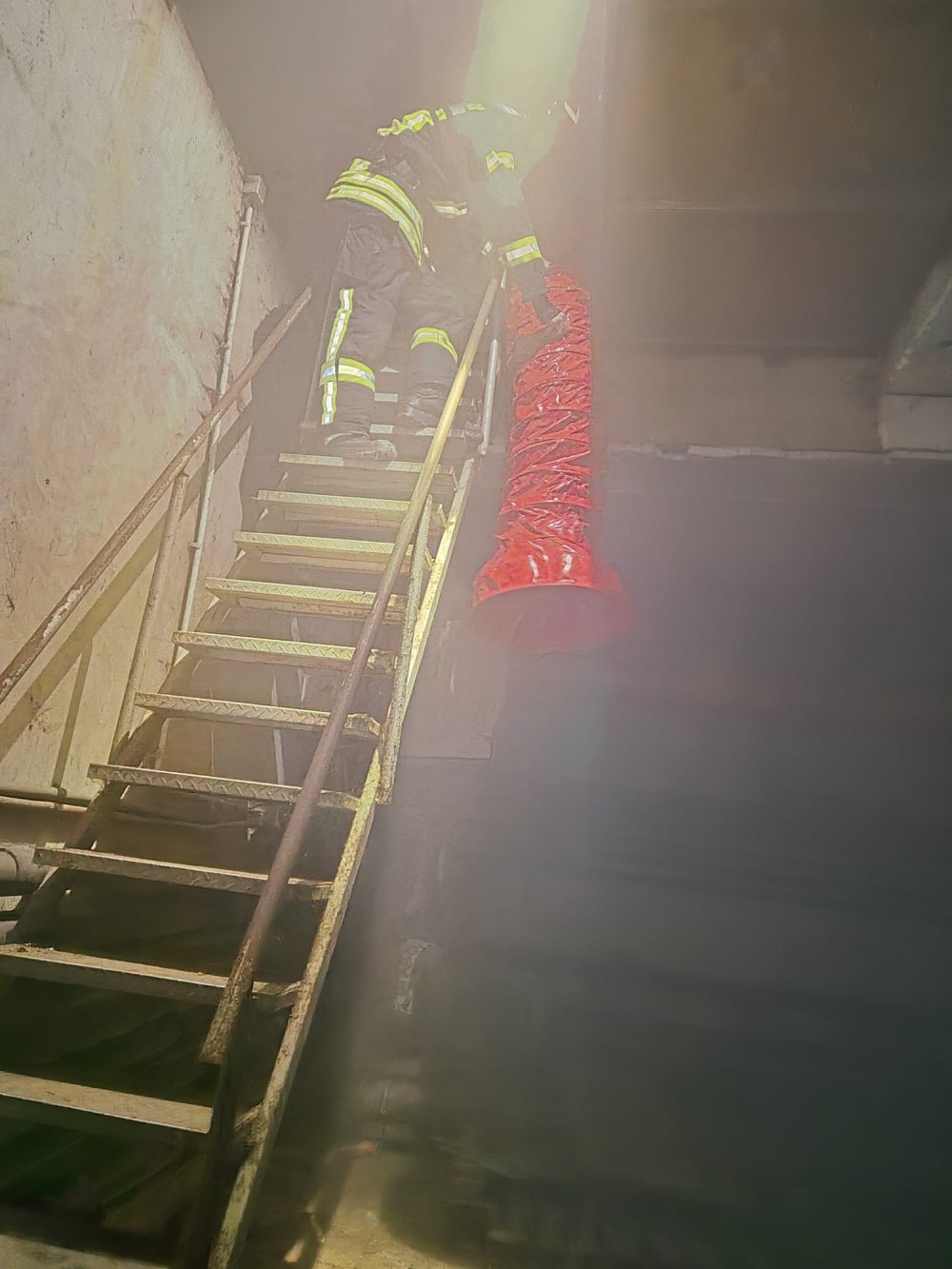 incendiu pompieri satu mare3.jpg