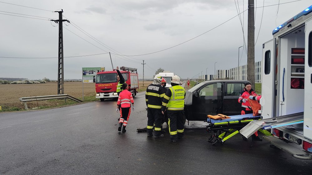ACCIDENT DN19f MEDIESU AURIT  AMBULANTA POMPIERI (2).jpeg