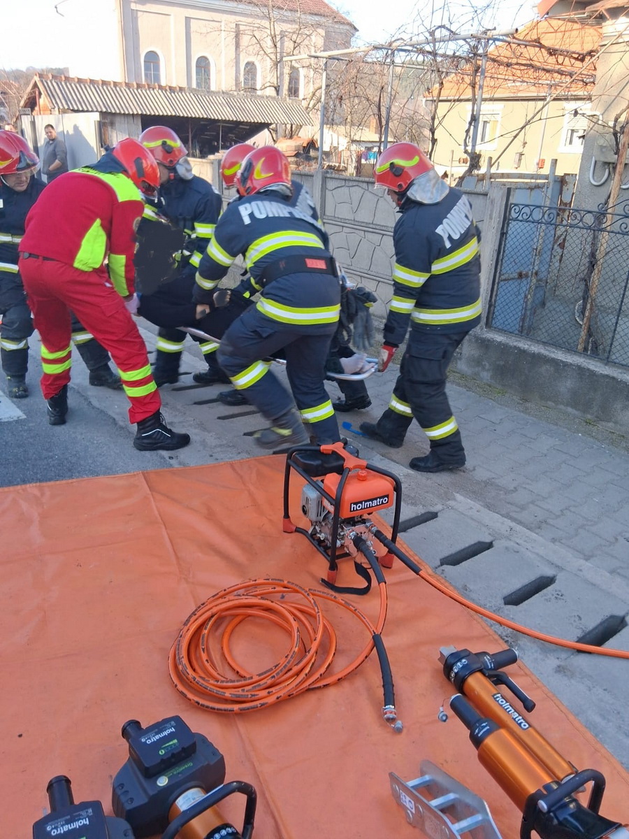 accident-dn1-auseu-bihor-foto-isu-crisana-03032026_2.jpeg