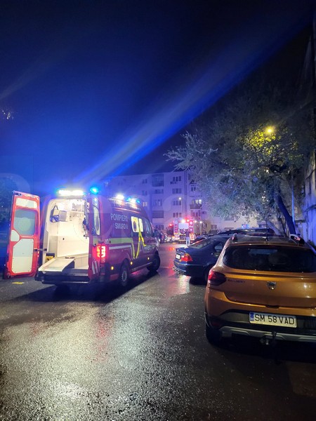 ambulanta seara micro 16 pompieri1.jpg