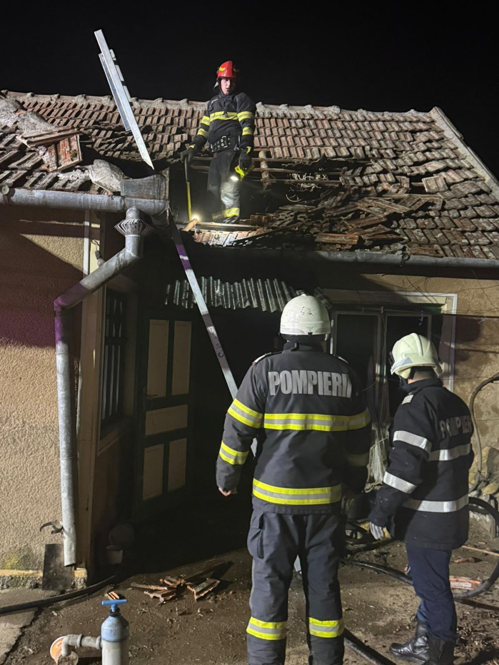 incendiu explozie pompieri (1).jpg
