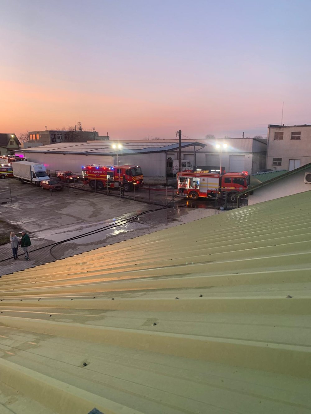 incendiu hala satu mare carei 2.jpg