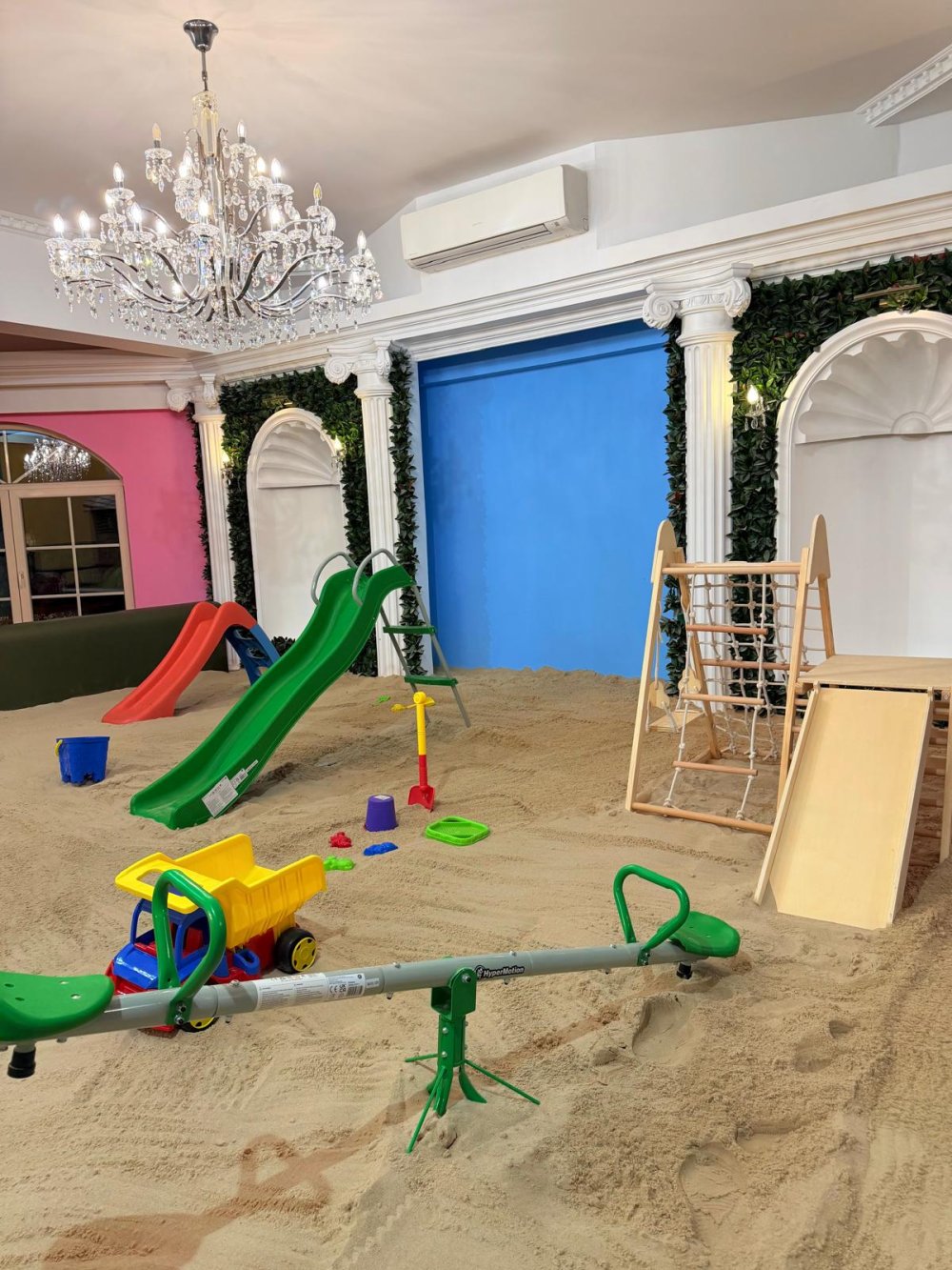 loc de joaca (6).jpg