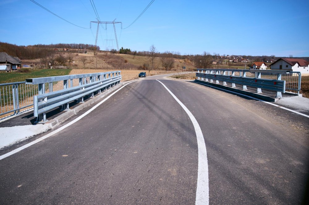 pod finalizat cj satu mare.jpg