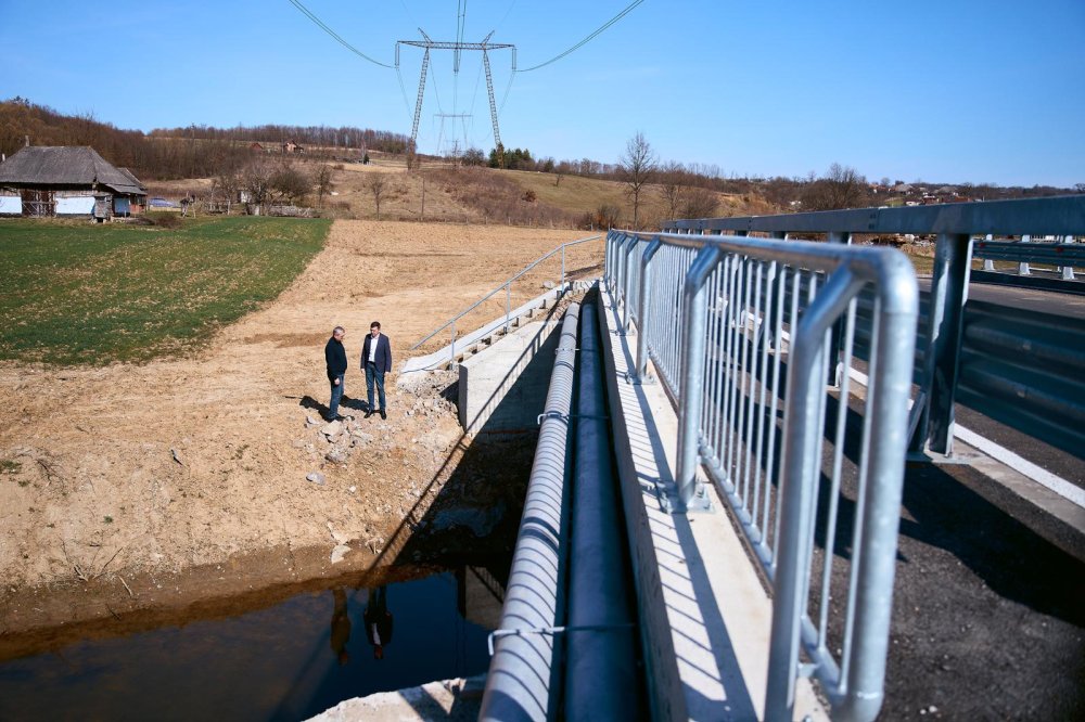 pod finalizat cj satu mare4.jpg