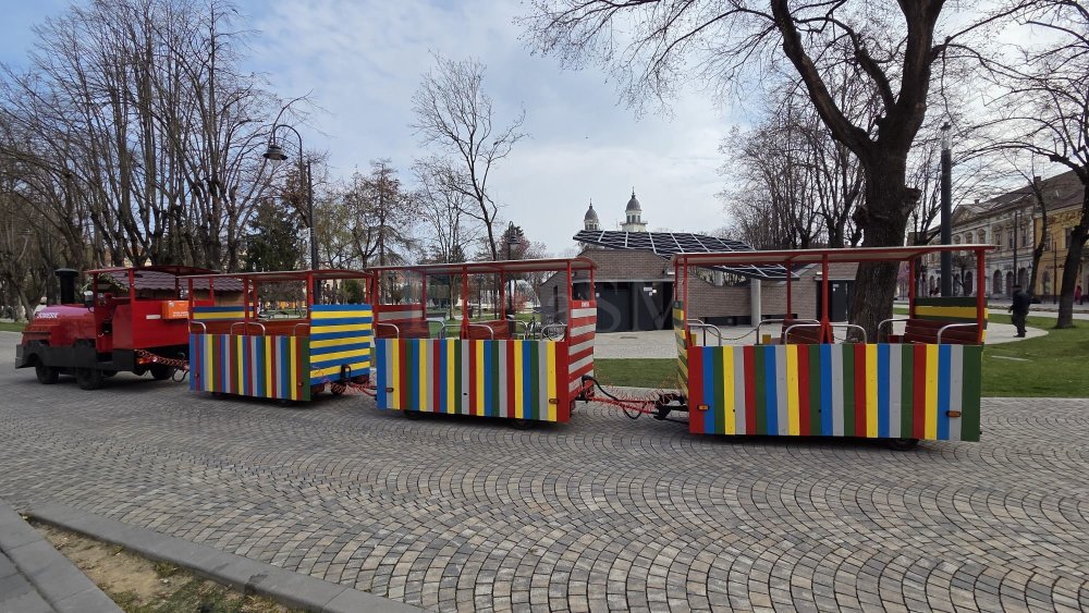 trenuletul iepurasului.jpg