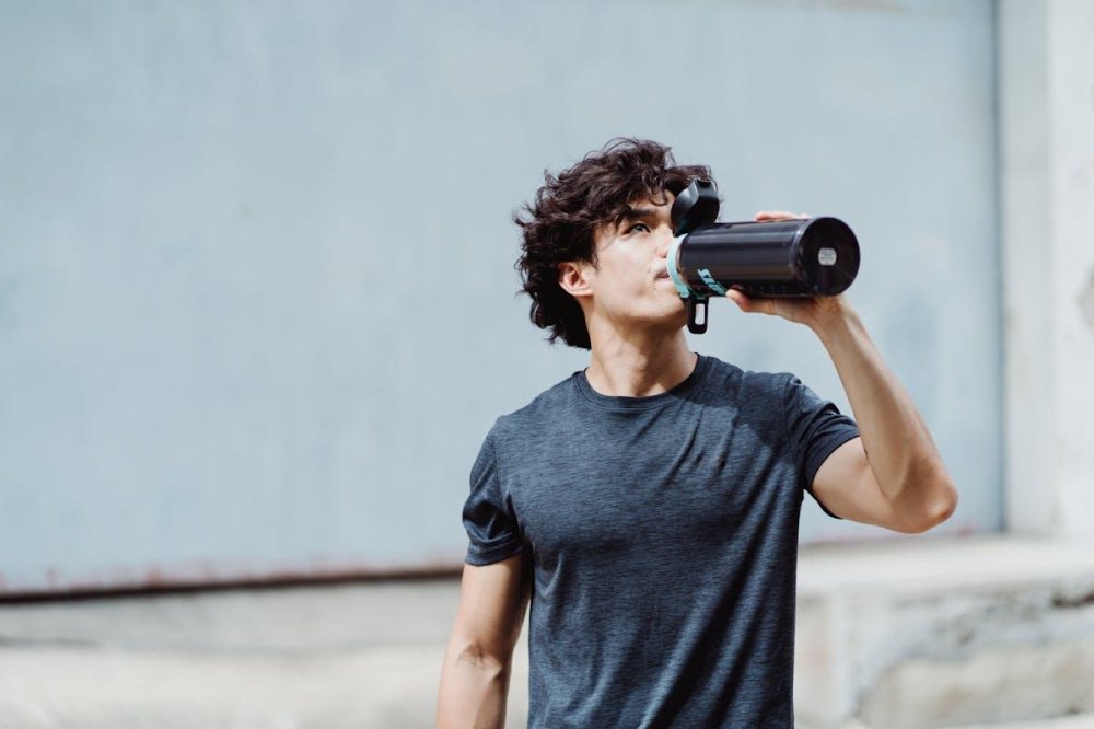 Am nevoie de energie pentru sport, ce îmi recomanzi? TOP 6 suplimente care îți susțin performanța și refacerea