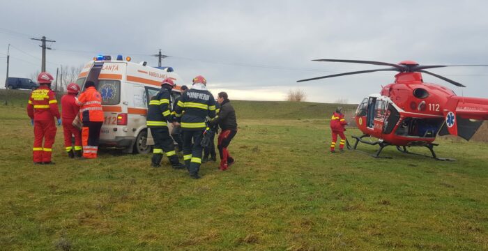 Intervenție contracronometru pentru salvarea unei sătmărence. Elicopterul SMURD a transferat pacienta