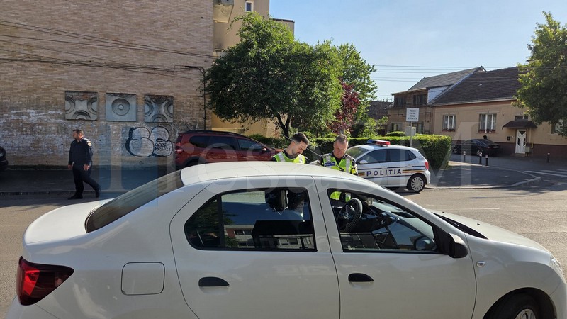 Sătmăreanul tras pe dreapta s-a ales cu dosar penal. Amenzi de zeci de mii de lei date ieri de polițiști