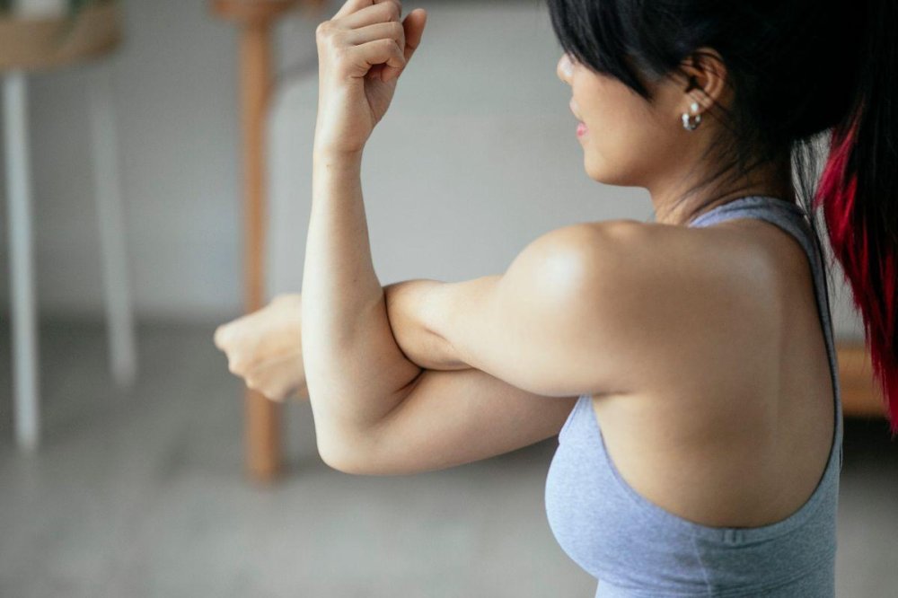 Ai febră musculară 4-5 zile după antrenament? TOP 7 suplimente care îți pot susține refacerea în 2026