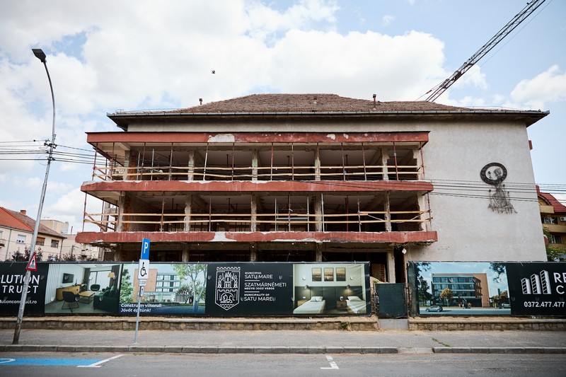 FOTO. Cum arată acum Hotelul Sport. Cu ce probleme s-a confruntat constructorul. Care e stadiul lucrărilor